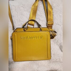 NWT STEVE MADDEN BEVELYN SATCHEL CROSSBODY BAG W AIR POD CASE